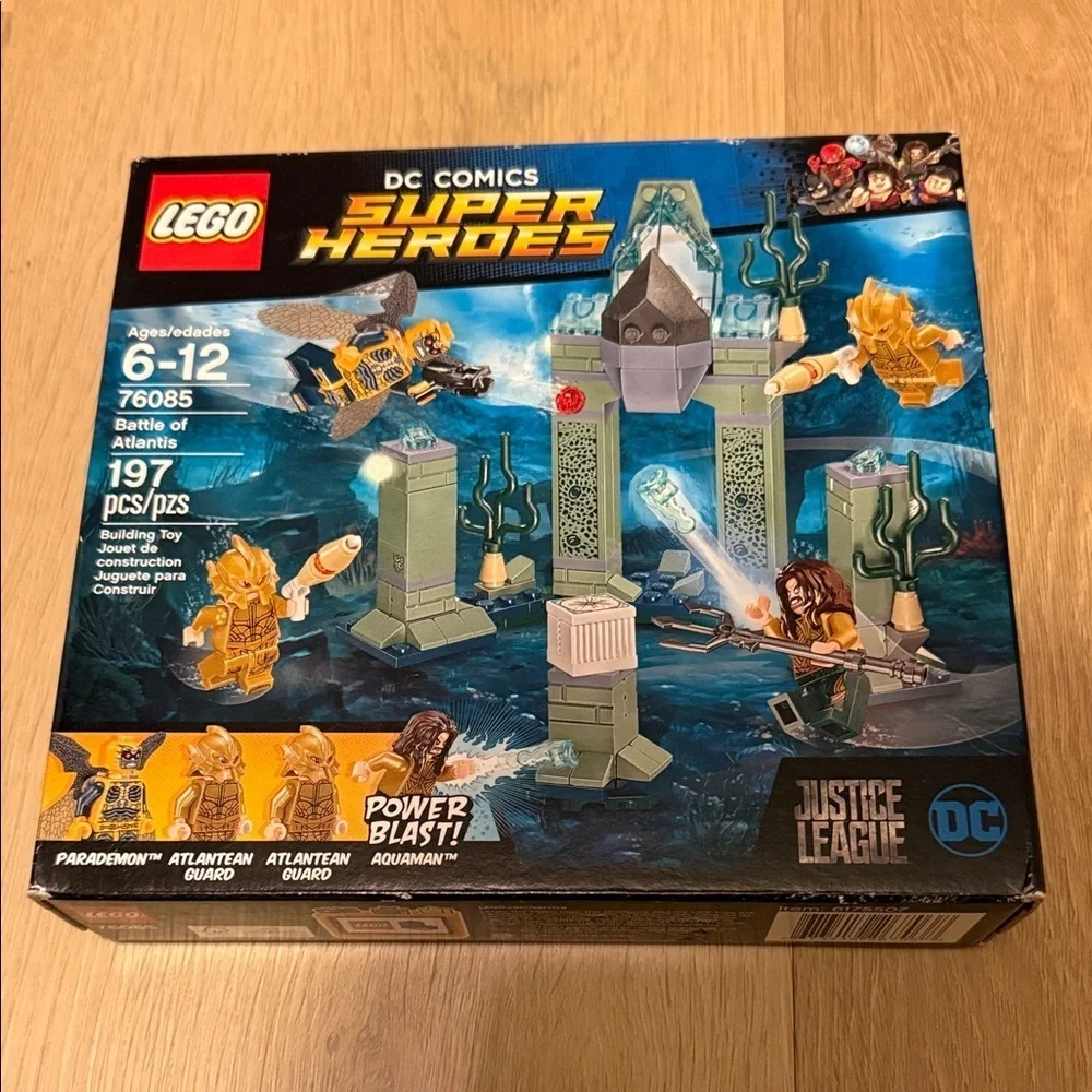 Lego DC comics superheroes battle of Atlantis new in sealed package 197 pieces